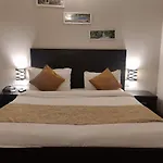 Luxury Haven. Harmony Suites.