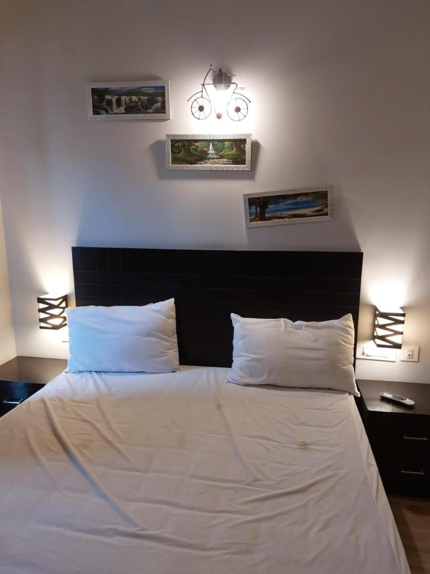 Guest house Luxury Haven. Harmony Suites. Vrindavan